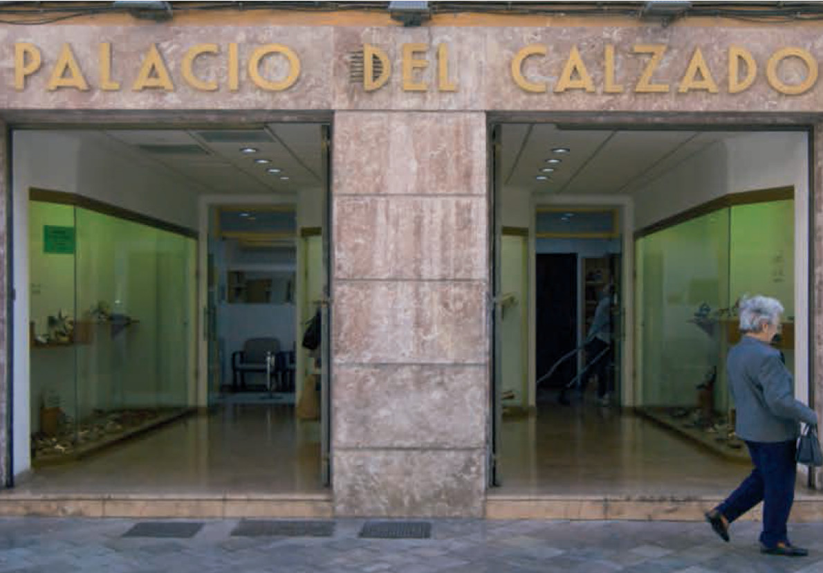 Façana de l'establiment emblemàtic Palacio del calzado