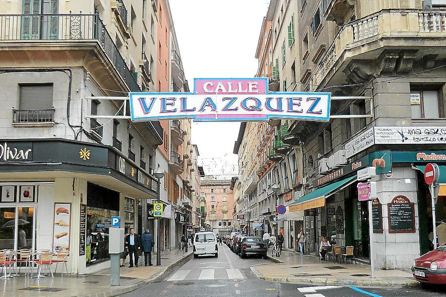 L’Associació de Comerciants del carrer Velázquez organitza una gimcana per promoure el comerç local de proximitat