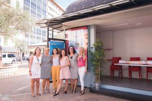 Ocho mujeres emprendedoras en el Quiosco de PalmaActiva