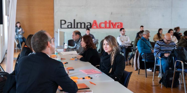 PalmaActiva realitza una jornada de selecció de personal per a Primark, que ofereix 45 llocs de treball