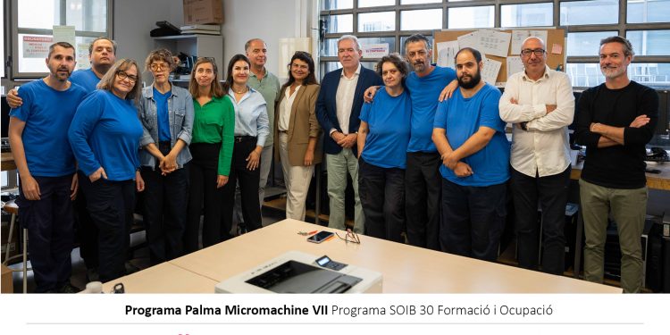 Gràcies al programa SOIB 30 PalmaMicromachine VII, 13 alumnes s’han format i han fet feina a PalmaActiva en el sector del manteniment de sistemes microinformàtics