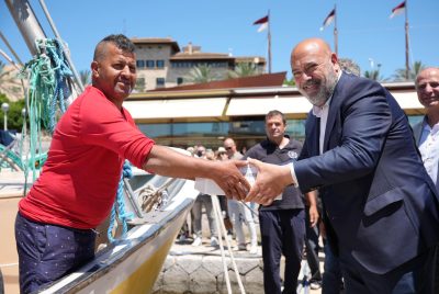 El batle, Jaime Martínez Llabrés, inaugura la II edició de la Fira de la Sardina de Palma, que se celebrarà en el Moll de Pescadors fins al diumenge